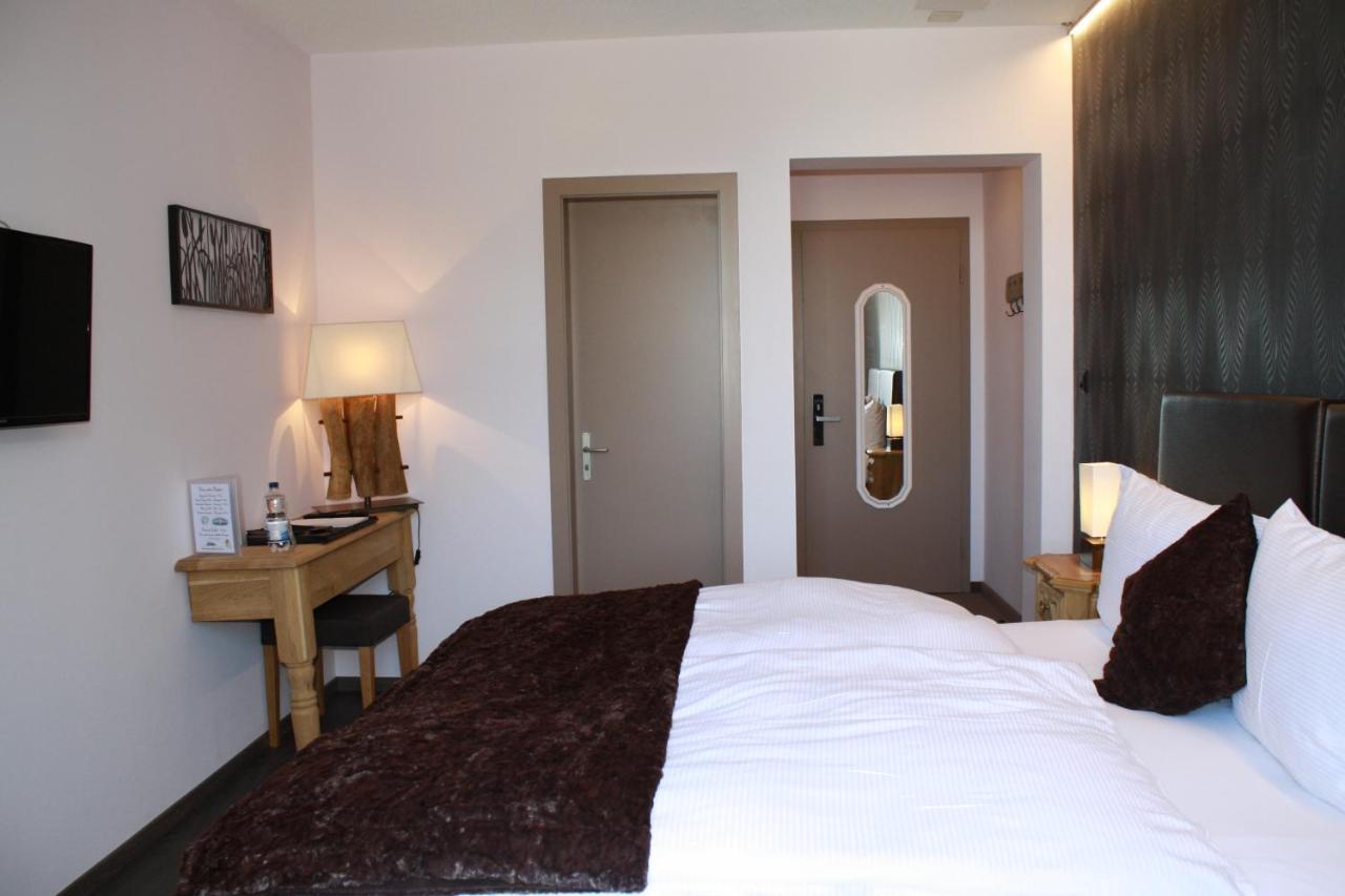 Hotel De La Gare Монте Экстерьер фото