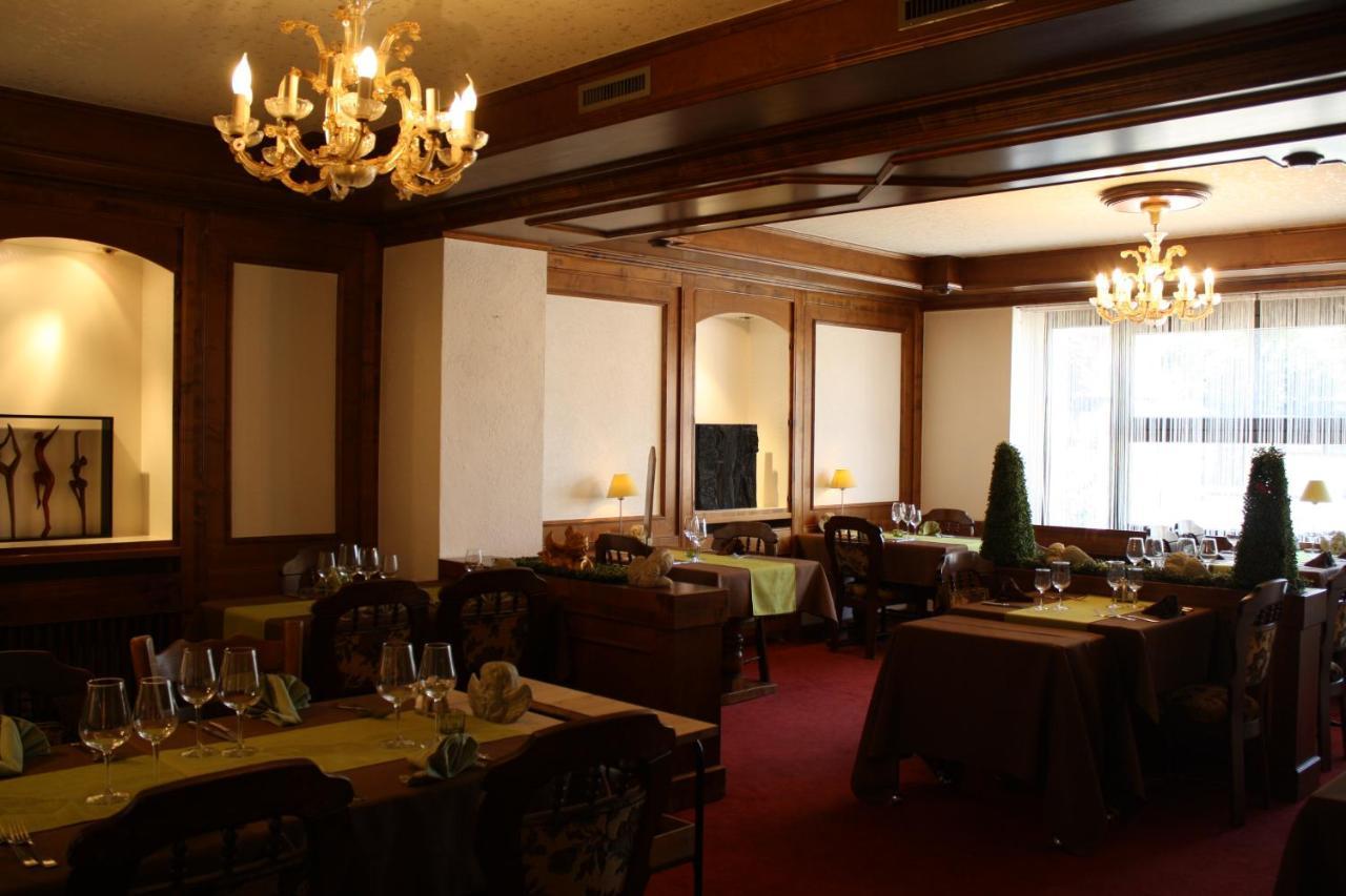Hotel De La Gare Монте Экстерьер фото