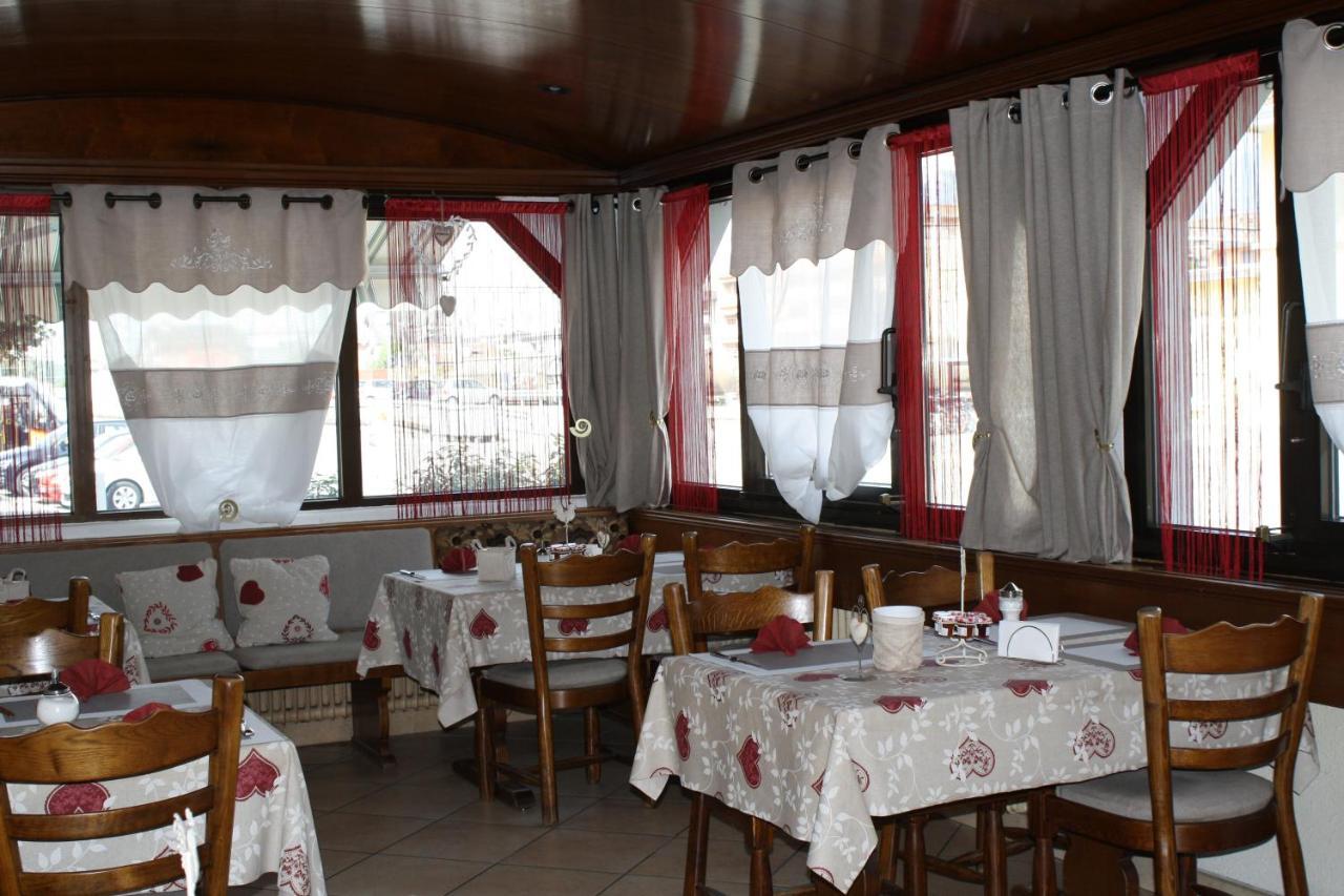 Hotel De La Gare Монте Экстерьер фото