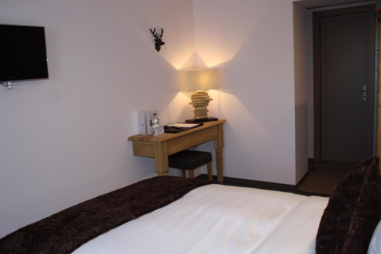 Hotel De La Gare Монте Экстерьер фото